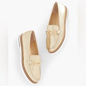 Talbots Laura Link Gold Leather Chain Loafers Lug Sole Metallic Preppy 9.5